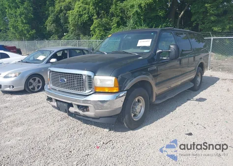 2000 Ford Excursion Limited z USA, uszkodzony, nr VIN 1FMNU42S5YED63744